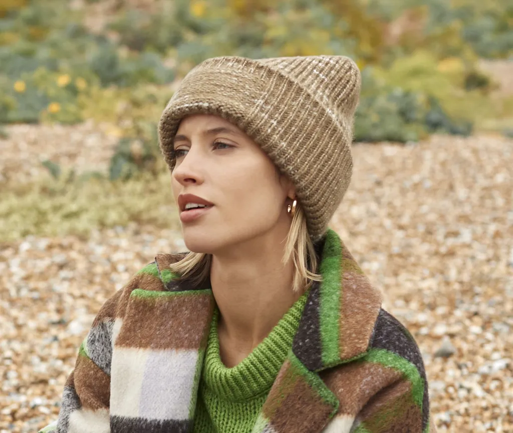 Bonnet Chunky Knitted Patch Beanie BEECHFIELD